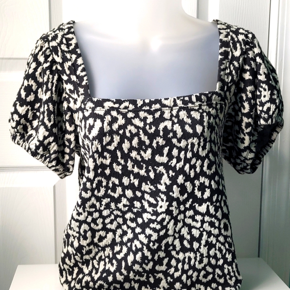 Free People Square Neck Cheetah Textured Top Size M